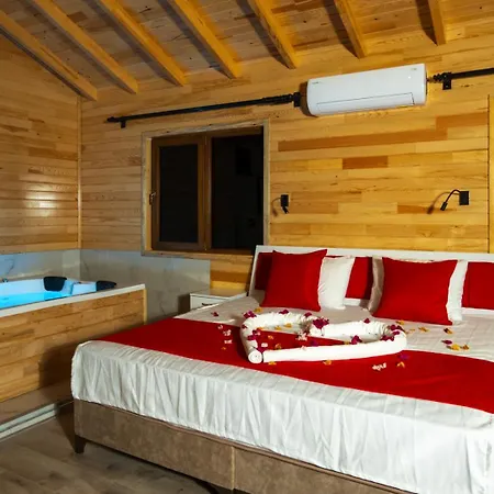Marti Otel *